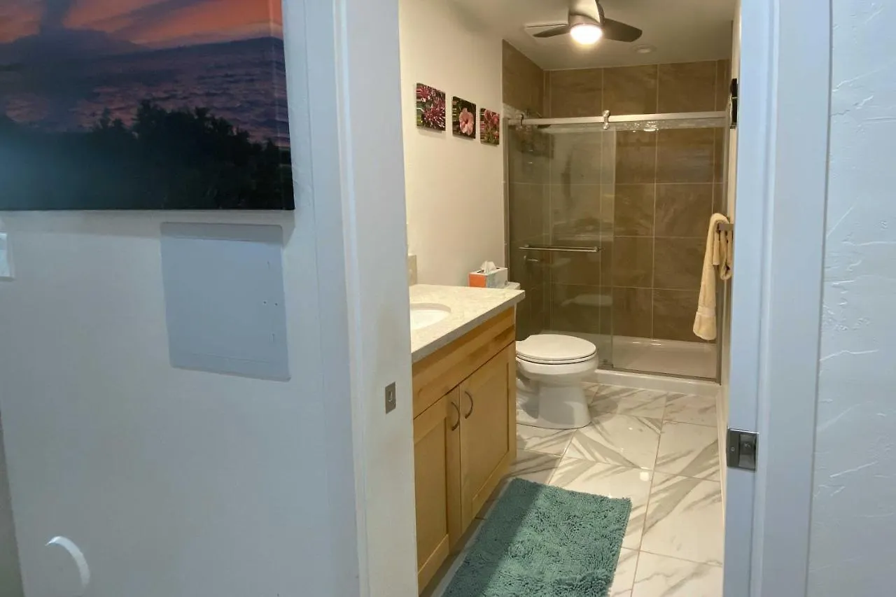 High-End Resort Condo Nestled On Molokai Shoreline Kaunakakai